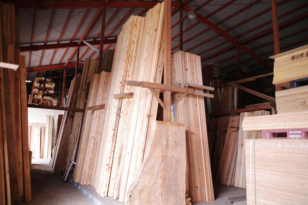 谷木材商行笠利営業所写真